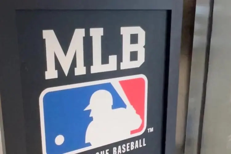 mlb是什么牌子？一文详解MLB品牌的含义，喜欢潮牌的千万别错过