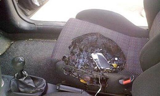 充电宝放在车里面会爆炸吗，高温下极有可能发生爆炸，建议随身携带