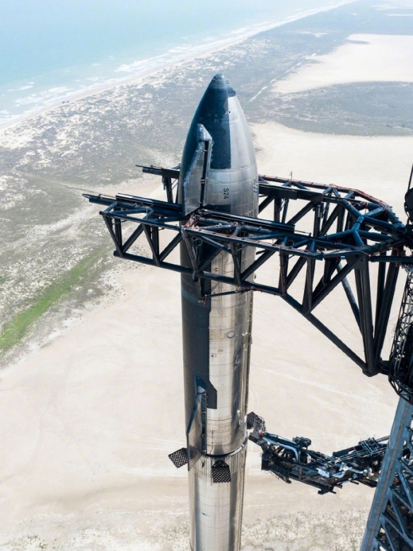 SpaceX星际飞船最快今晚发射 马斯克称成功率仅50%
